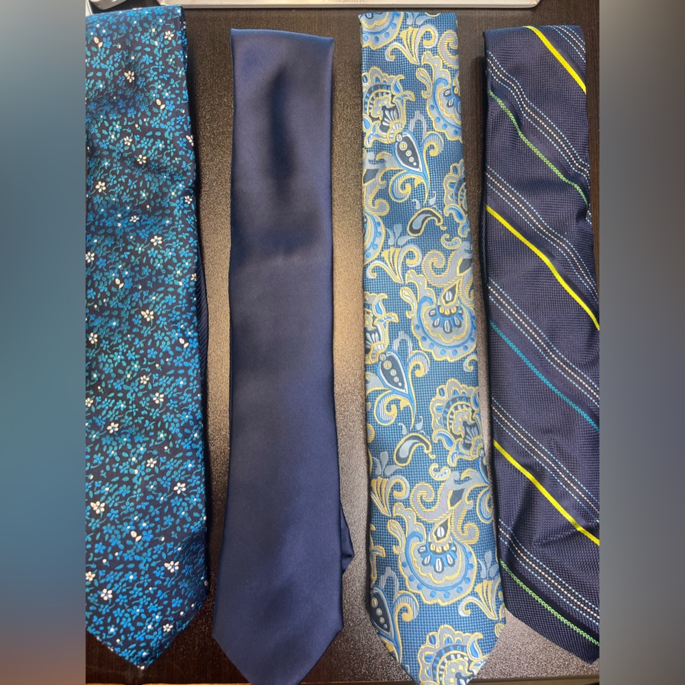 Set of 4 ties.